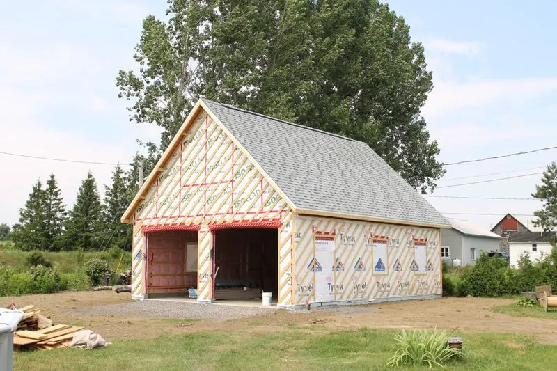 Cottage build · Pontiac